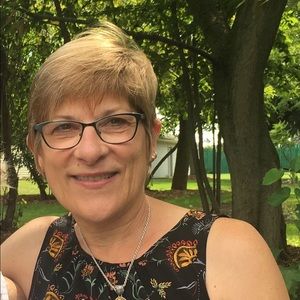 Meet your Posher, Roberta